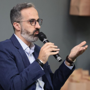 WILLIAM PEREIRA
